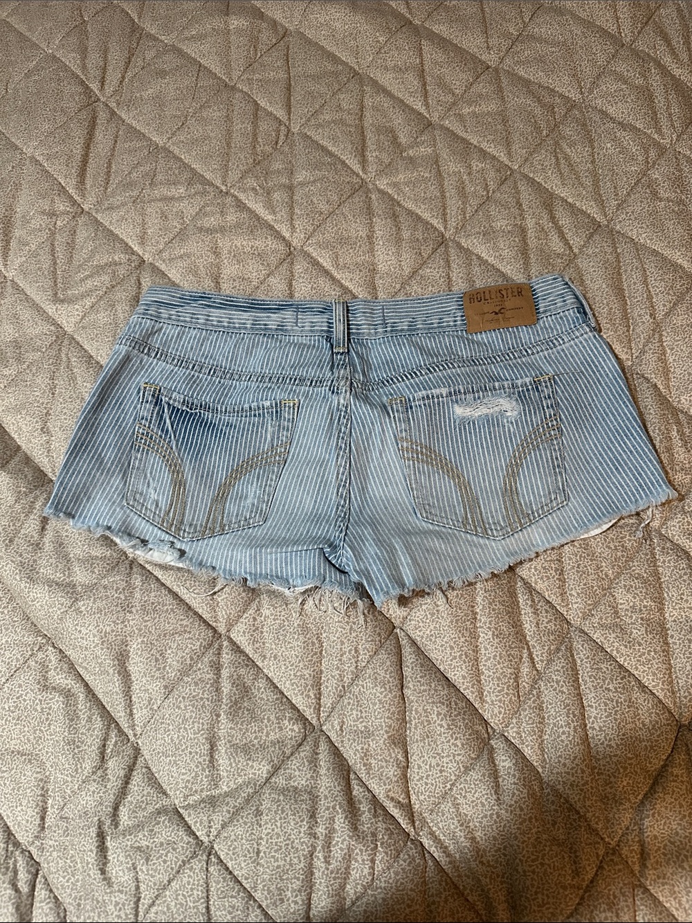 Hollister Light Blue Pinstripe Distressed Denim Shorts - Picture 3 of 5